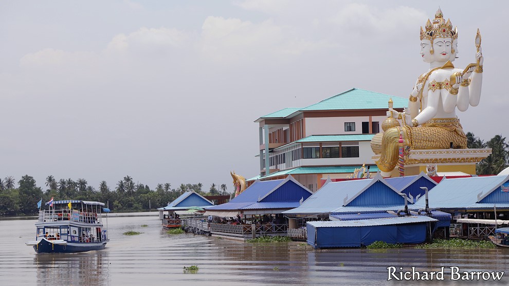 Wat Samanratanaram in Chachoengsao
